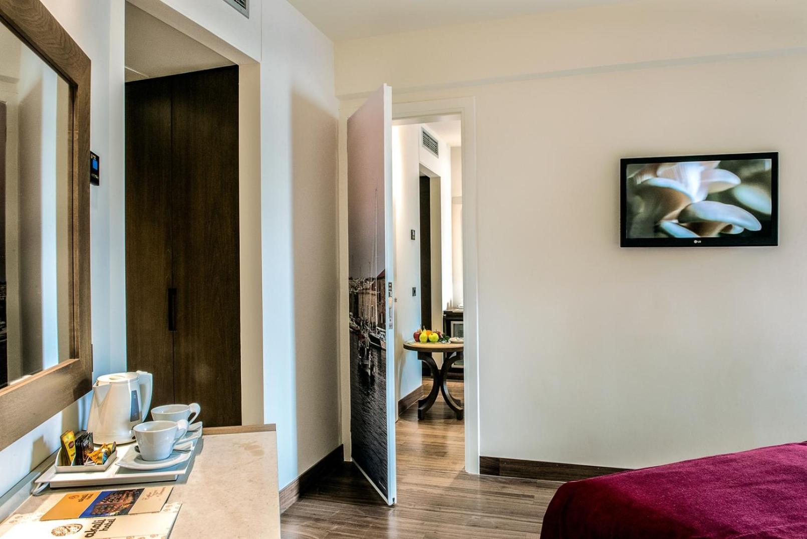 Superior Family Room
